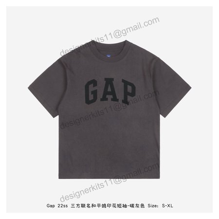 Gap T shirts 1179