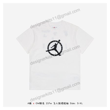 Off-White Tshirt 1300