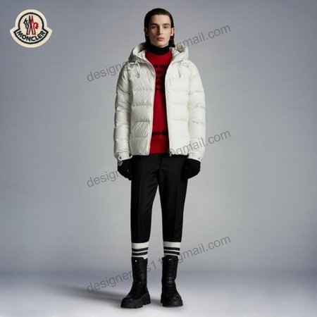 Moncler Down Jacket sz1-5 12c26