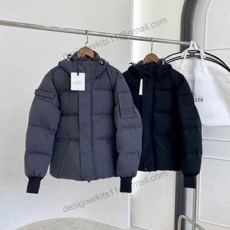 Moncler sz1-5 12c05