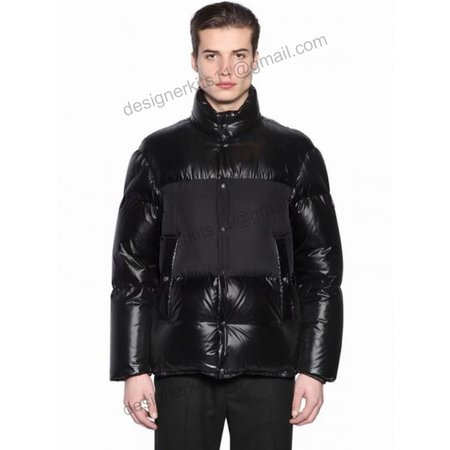 Moncler Down Jacket sz0-3 12c26