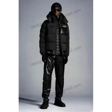 Moncler Down Jacket sz1-5 12c03