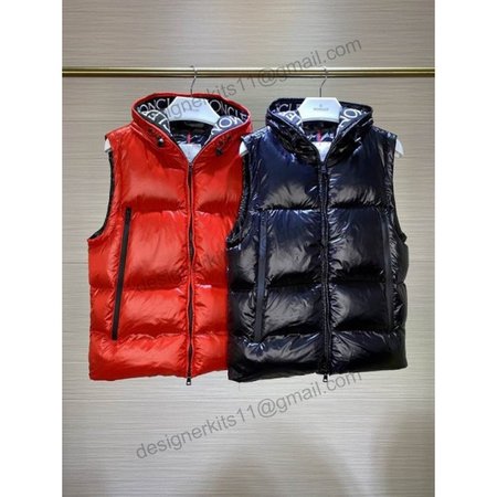 Moncler Down Vest sz1-5 26y03