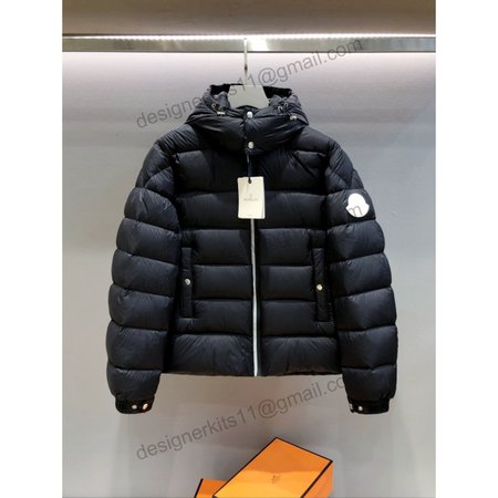 Moncler 20SS Down Jacket MC330197