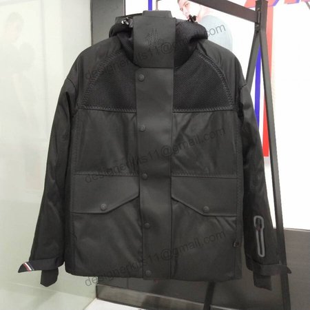 Moncler Down Jacket MC330186