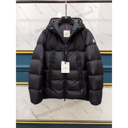 Moncler Montclar Down Jacket MC330183