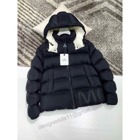 Moncler Down Jacket MC330035