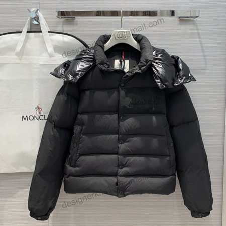 Moncler Newss Down Jacket MC330115